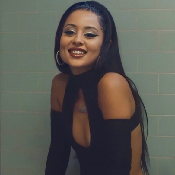 Maddy Euphoria Black Dress - Picture 2 of 6